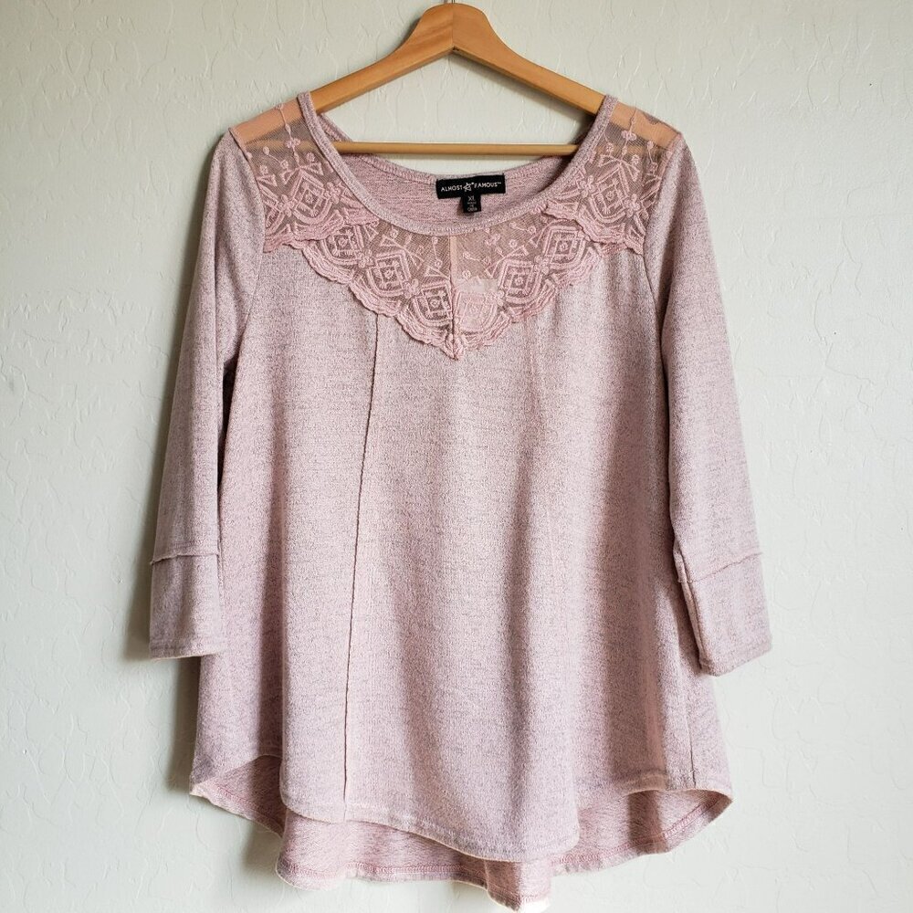 Almost Famous Crochet 3/4 Sleeve Swing Knit Top Pink Size Women's Juniors XL NEW